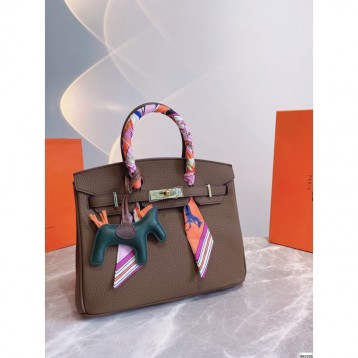 Hermes エルメス ☆ 2021年最新なクラシックな ショルダーバッグ 手提げ袋 肩掛け